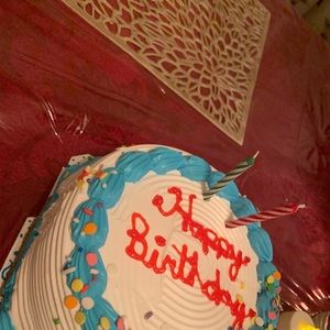 Meet your Posher, Latoya